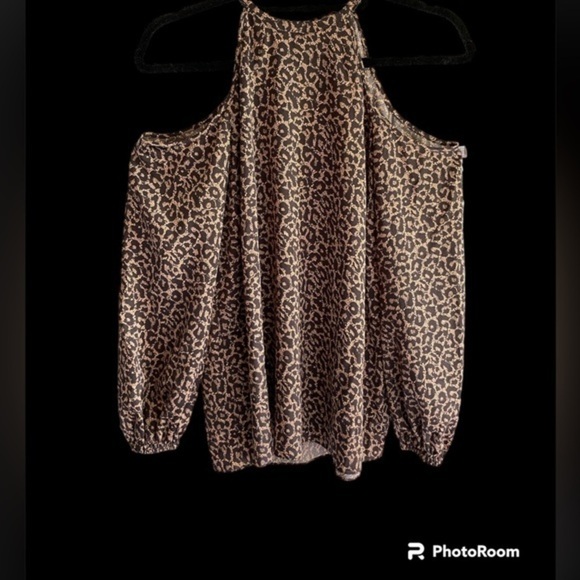 Michael Kors & Cheetah Lace Cold-Shoulder Top XS - Picture 4 of 7